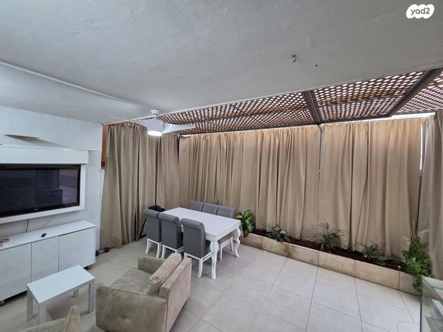 דירת גן, סירה קוצנית 2, הבשמים, שחמון, רובע 6, אילת