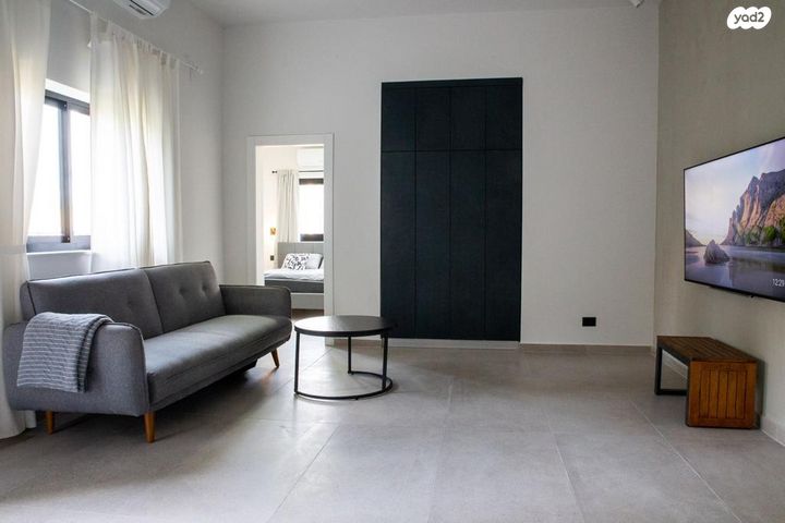 דירה, מדרגות צפת 9, הרצליה, חיפה