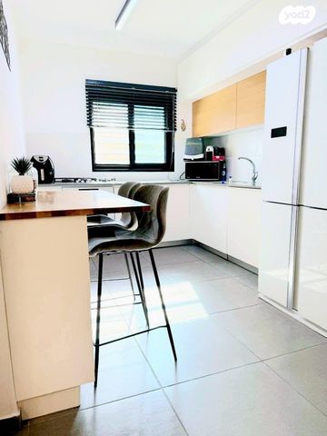 דירה, יוסי בנאי 75, פסגות אפק, ראש העין