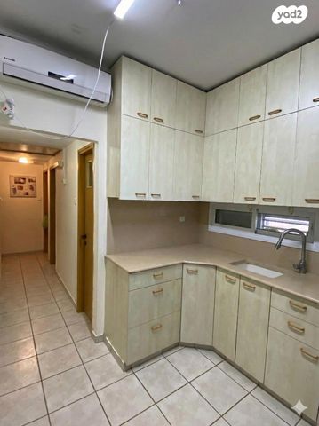 גג/ פנטהאוז, חיים כהן 4, המרכז השקט / מרכז העיר, פתח תקווה