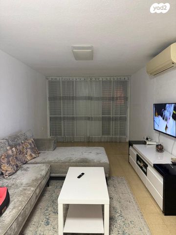 דירה, הזית 12, רובע א', אשדוד