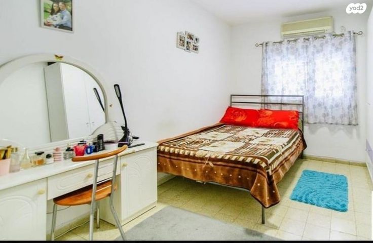 דירה, כינרת 5, לב העיר, בת ים