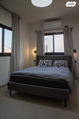 דירה, מדרגות צפת 9, הרצליה, חיפה