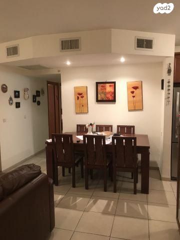 דירה, מנשה 5, מרכז העיר, סביניה, הוותיקה, קרית ביאליק