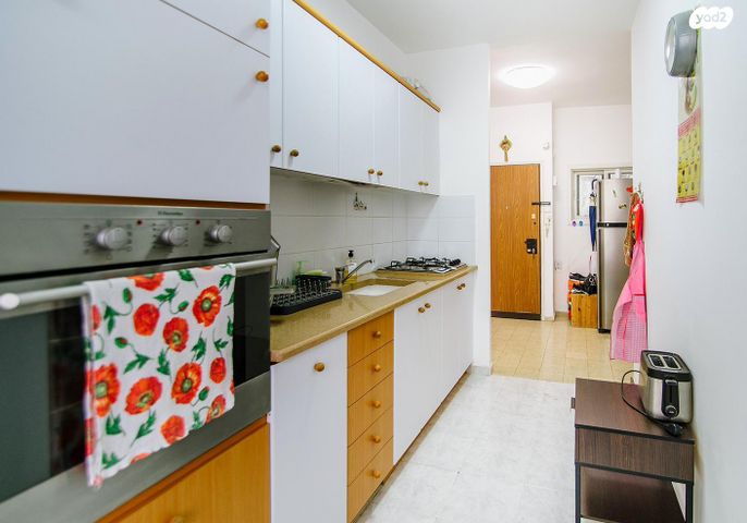 דירה, כינרת 5, לב העיר, בת ים