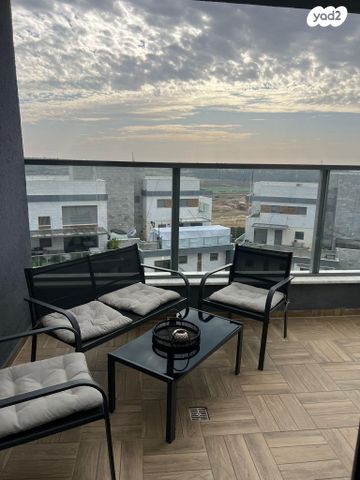 דירה, אחדות 6, בצוותא, חריש