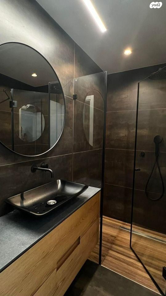 דירה, מדרגות צפת 9, הרצליה, חיפה