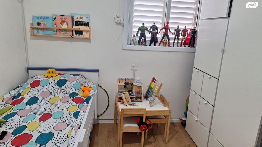 דירה, שמחה הולצברג 32, הגבול רוטשילד, בת ים