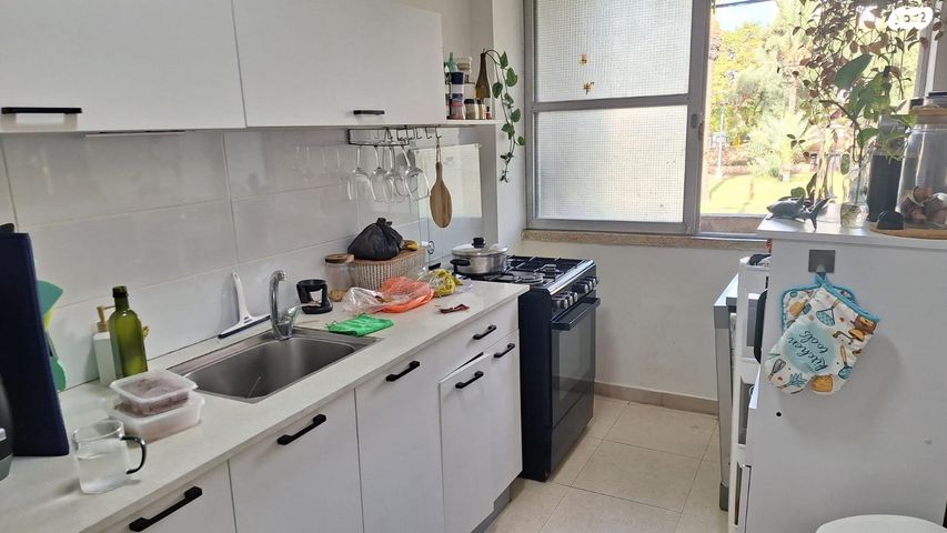 דירה, שמחה הולצברג 32, הגבול רוטשילד, בת ים