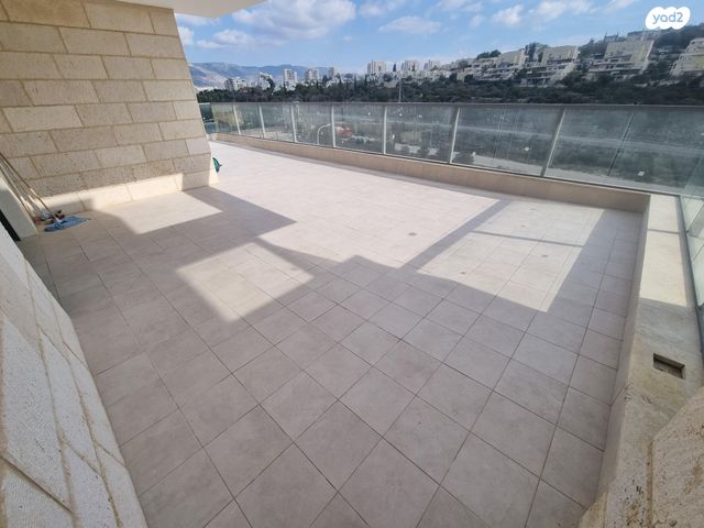 דירת גן, נהר הירדן 9, רמת נבון . הר כרמי, כרמיאל