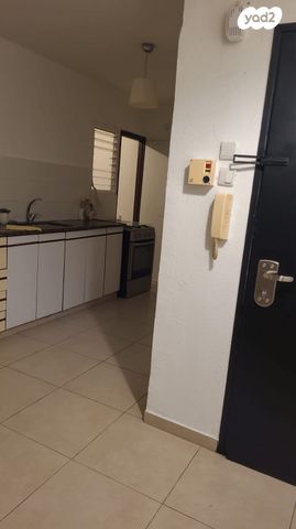 דירה, הרצפלד 5, ניר אביב, תל אביב יפו