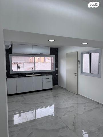 בית פרטי/ קוטג', מלכי ישראל 80, בבא סאלי, נתיבות