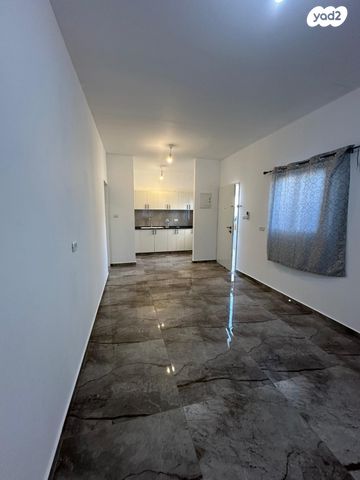 בית פרטי/ קוטג', תפוח 5, נווה נוי, נתיבות