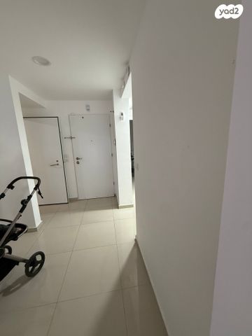 דירה, אחד העם 51, המרכז השקט / מרכז העיר, פתח תקווה