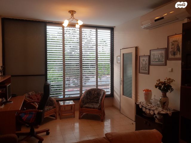 דירה, דרך עכו חיפה 90, מרכז העיר, סביניה, הוותיקה, קרית ביאליק