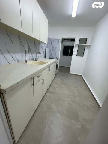 דירה, א.ס. לוי 8, בן גוריון, רמלה