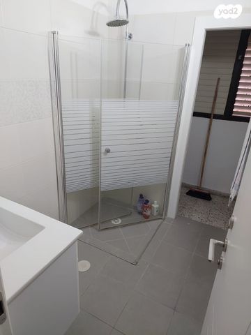 קרן קיימת לישראל 18