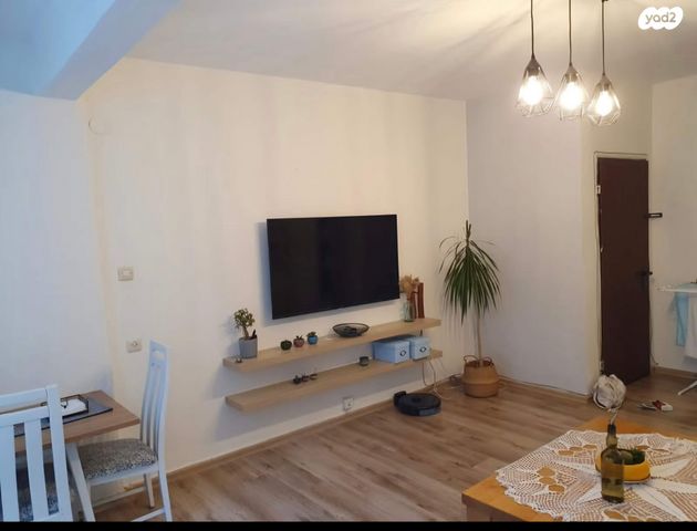 דירה, עלומים 11, אזור הבילויים, רמת גן