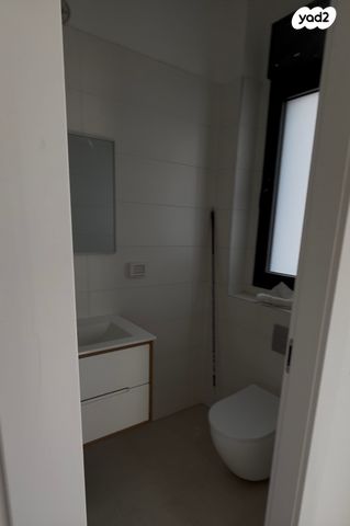 דירה, דניאל 3, ניצנה, בת ים