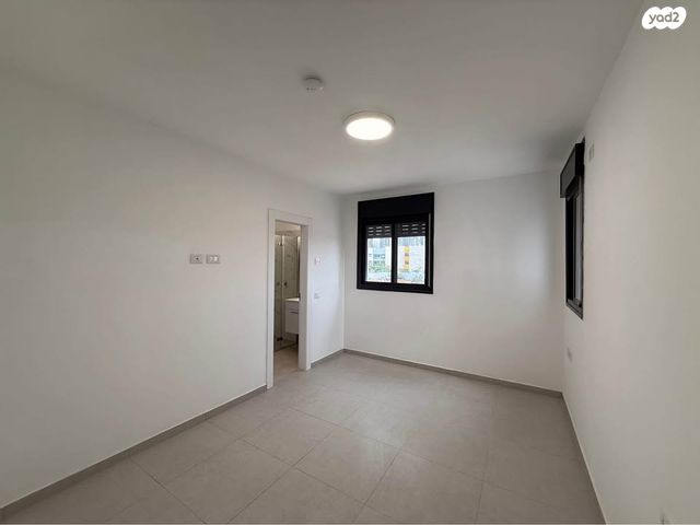 דירה, הרב שלום שבזי 217, פסגות אפק, ראש העין