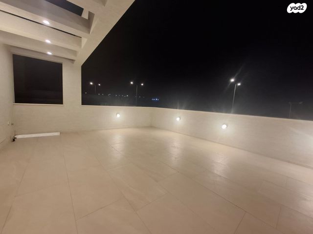 יחידת דיור, נאות גולן 8, רובע 11, קצרין