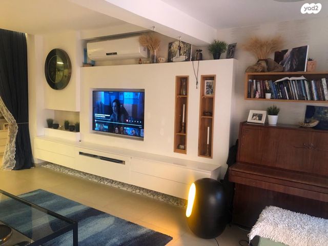 בית פרטי/ קוטג', ויצ"ו 18, כרמליה, חיפה