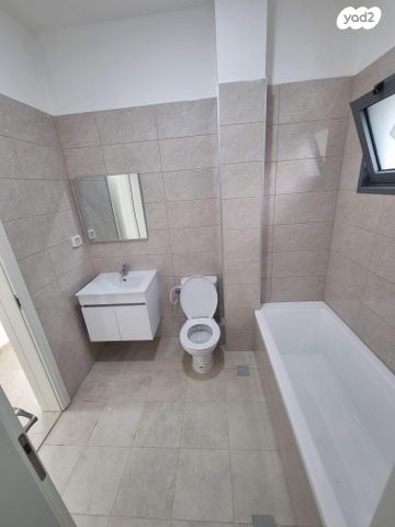 דירת גן, נהר הירדן 9, רמת נבון . הר כרמי, כרמיאל