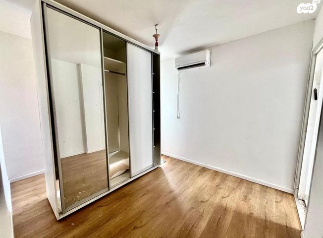 דירה, השר בכור שטרית 13, קרית נורדאו, נתניה