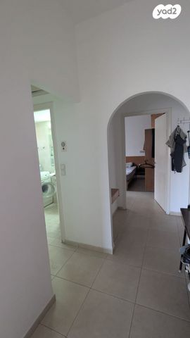 דירה, שדרות הרצל 52, קרית משה, ירושלים