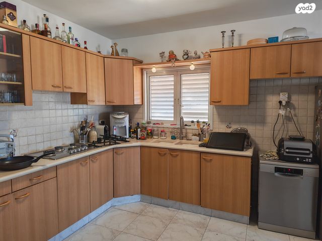 דירה, רוטשילד 111, רמז, מערב ותיק, ראשון לציון