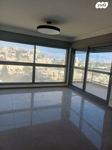 דירה, אברהם פררה 1, הולילנד, ירושלים