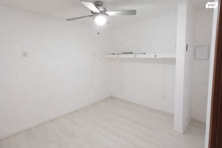 דירת גן, יהושע בן נון 6, המכבים, גבעת זאב