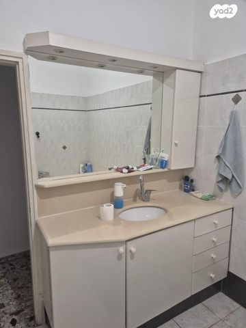 דרך בן גוריון 4