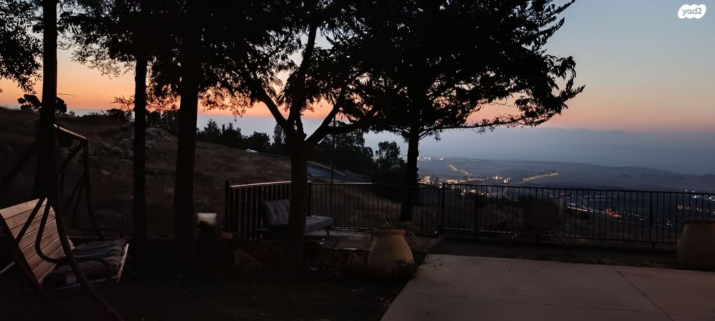 בית פרטי/ קוטג', נוף הגולן 1, נוף הכנרת, צפת