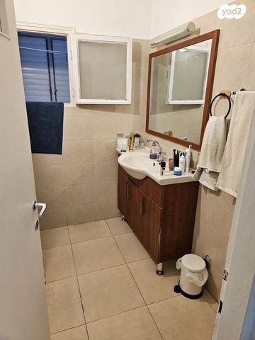 דירה, דרך אבא הלל 140, נחלת גנים, רמת גן