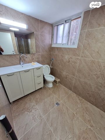 דירת גן, הנביאים 81, שיכוני המזרח, ראשון לציון