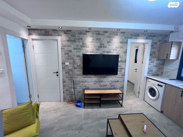 דירה, שדרות יוספטל 72, מרכז העיר, קרית אתא