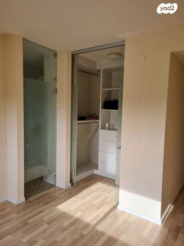 דירה, סנונית 1, גבעת אלונים, קרית אתא