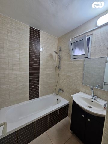 דירה, כברי 4, קרית חיים מערבית, חיפה