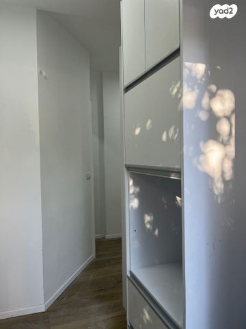 יחידת דיור, הברוש 14, נווה ירק, נווה ירק