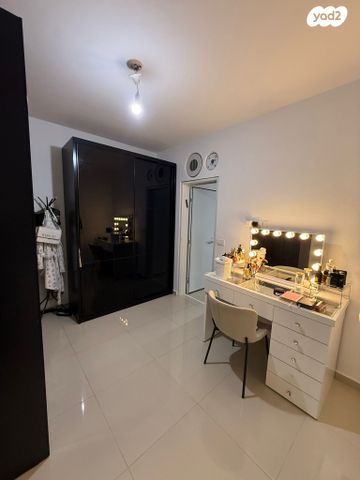 דירה, אחד העם 51, המרכז השקט / מרכז העיר, פתח תקווה