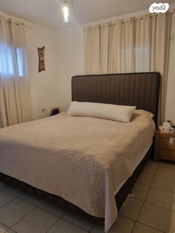 דירה, חנה ומיכאל לוין 20, רביבים, גני ראשון, ראשון לציון