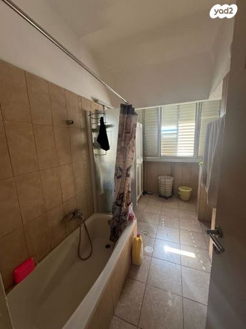 דירה, דוד שמעוני 7, א' / צפון מזרח העיר, רחובות