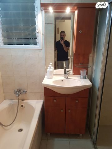 דירה, דרך עכו חיפה 90, מרכז העיר, סביניה, הוותיקה, קרית ביאליק