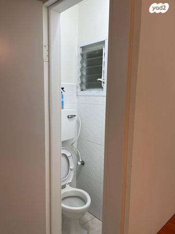 דירה, יעקב פיינשטיין 1, אושיות, רחובות