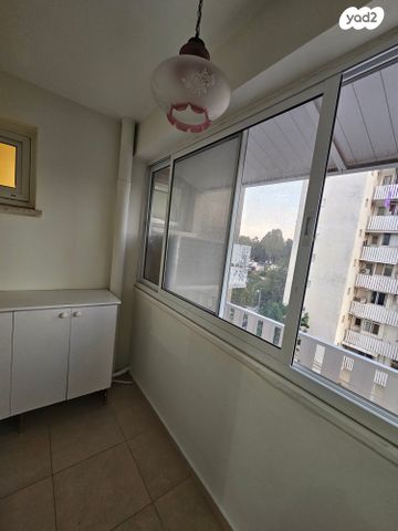 דירה, כברי 4, קרית חיים מערבית, חיפה