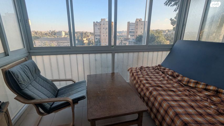 דירה, שדרות הרצל 52, קרית משה, ירושלים