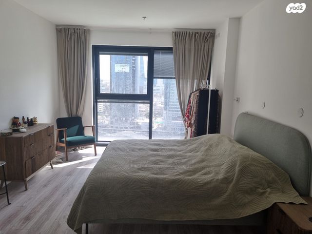 ניסים אלוני 2