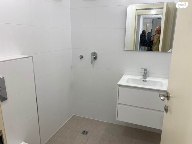 דירה, שדרות הרצל 116, בית הכרם, רמת בית הכרם, ירושלים