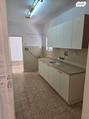 דירה, התומר 28, רמז, מערב ותיק, ראשון לציון